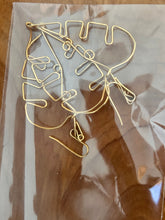 Load image into Gallery viewer, earrings
