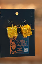 Load image into Gallery viewer, earrings
