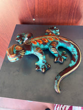 Load image into Gallery viewer, Clay iguana
