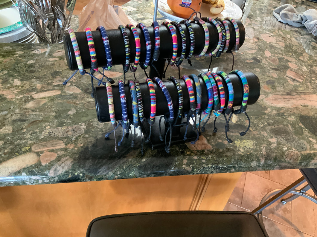 Adjustable thick string bracelets