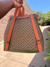 Load image into Gallery viewer, Oxaca backpack
