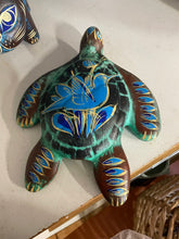 Load image into Gallery viewer, clay h painted tortugas
