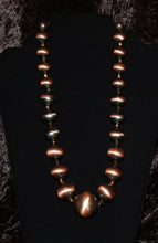 Load image into Gallery viewer, Necklace Asending Copper Beads
