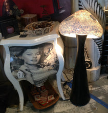 Load image into Gallery viewer, Mushroom Lamp
