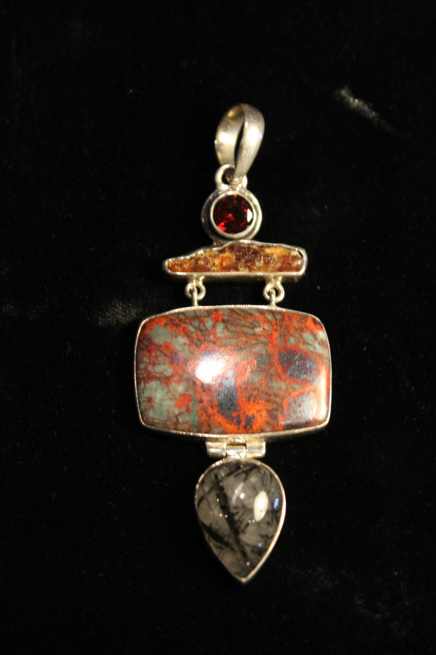 Pendant with Red