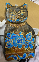 Load image into Gallery viewer, Terra Cotta Kitty, Large
